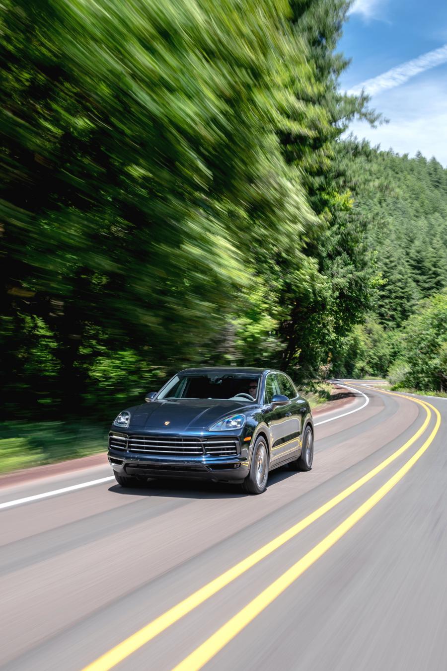  Porsche Cayenne E-Hybrid (PO536) 2018 года  (NA) (фото 26 из 38)